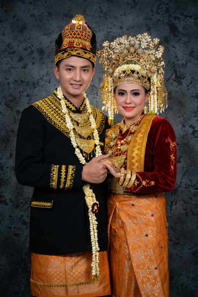 Attire 3